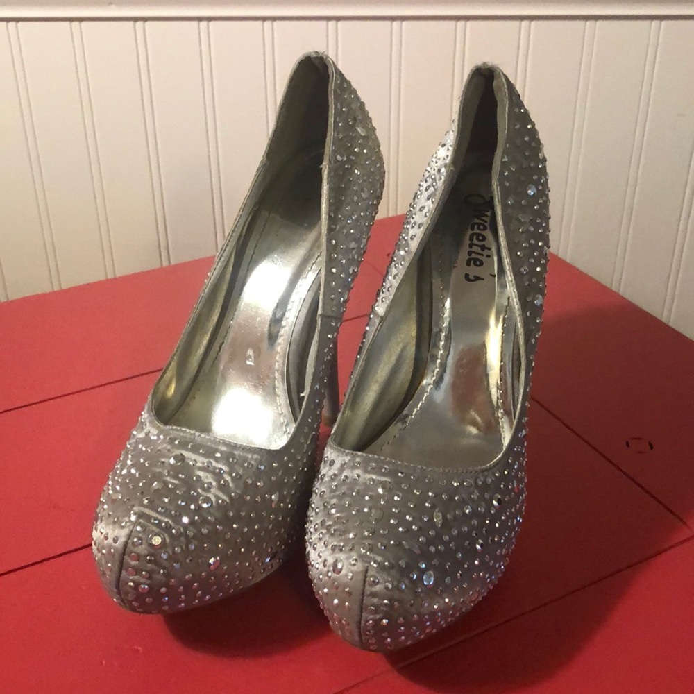 Sweeties women’s heels size 8 1/2